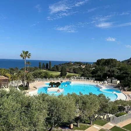 Complexe Cap Esterel Village ,vue Avec Parking Apartment Saint-Raphael (Var)